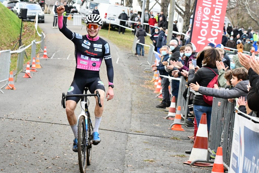 Sud Gironde – CYCLING – – Titouan Margueritat New Aquitaine cyclo-cross champion in Flavignac