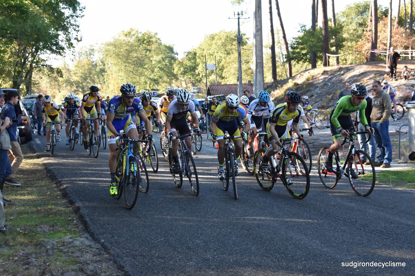 Cyclo cross de Tensacq 2016 003 (1)