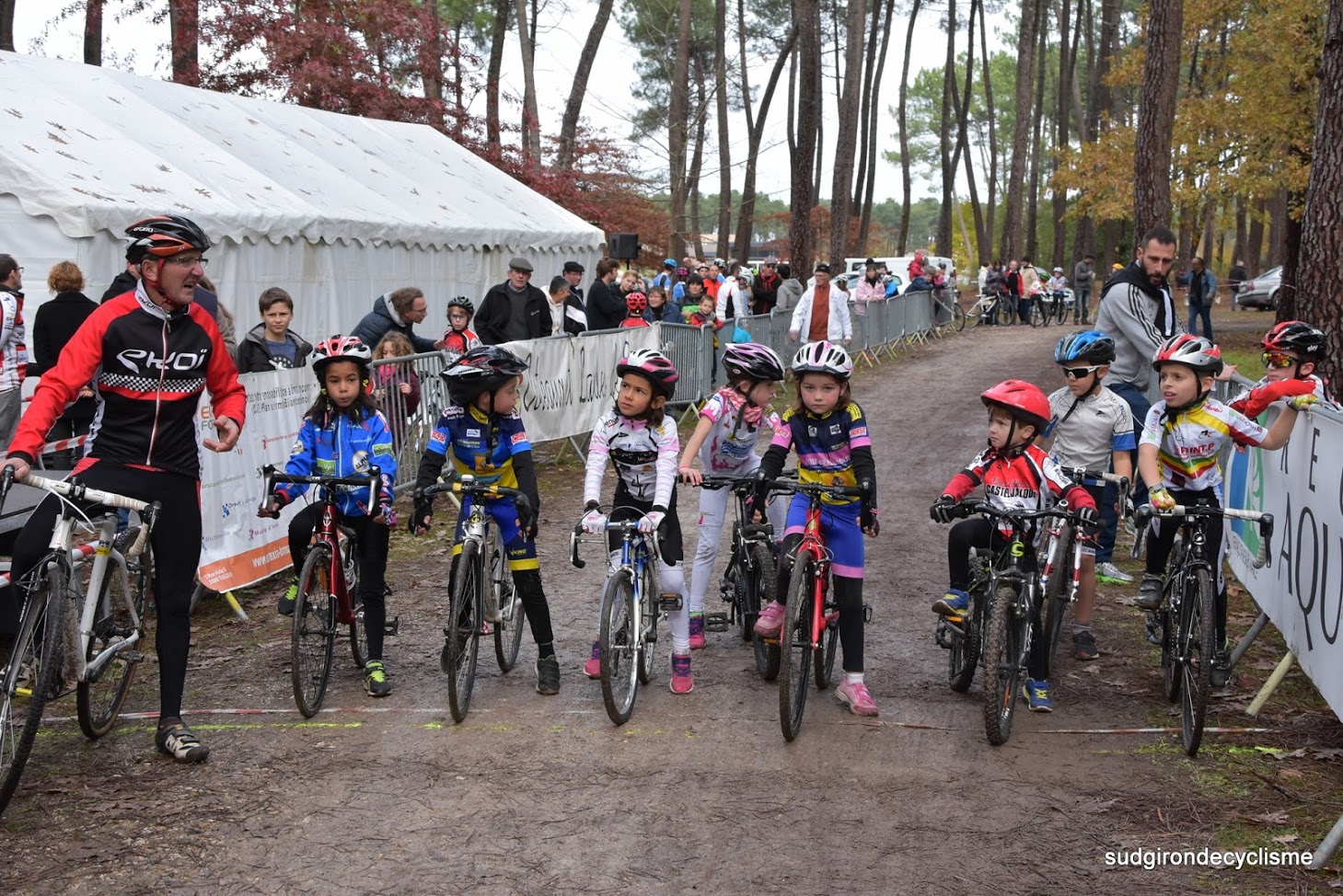 Ecoles de vélo cyclo cross de Casteljaloux 2016 001